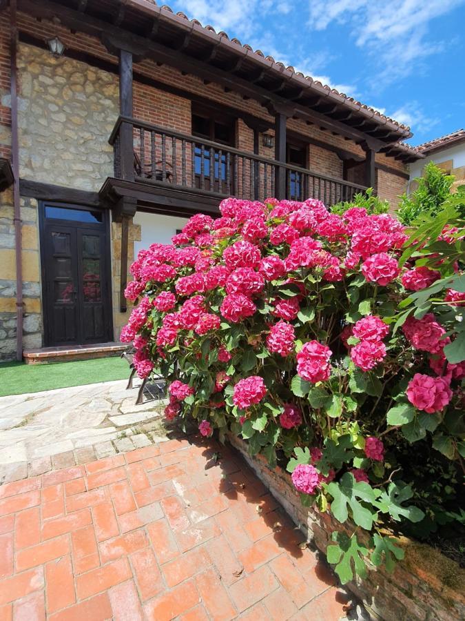Apartamentos Camino del Norte Cóbreces Exterior foto